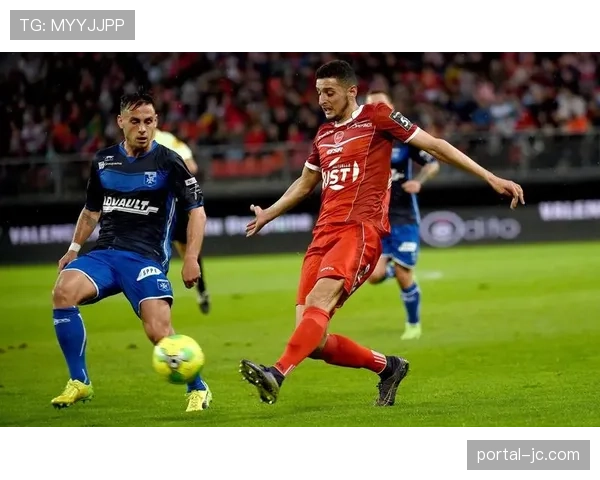 西纳约科赴非洲杯，欧塞尔锋线火力受损